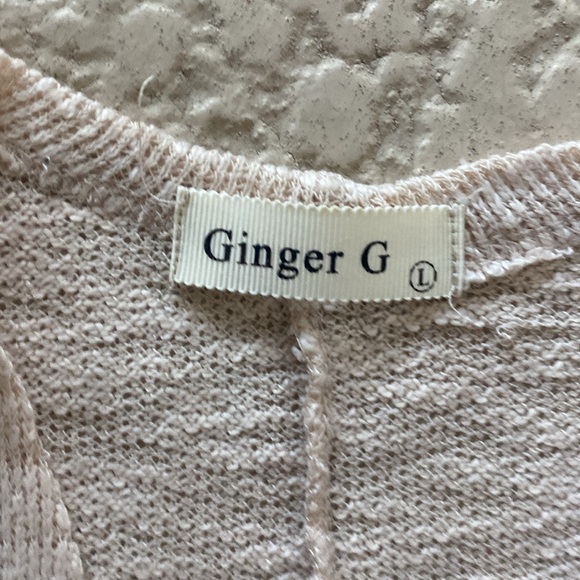 Ginger G Boutique Hand painted Floral Knit Cardigan size XS - Picture 3 of 7